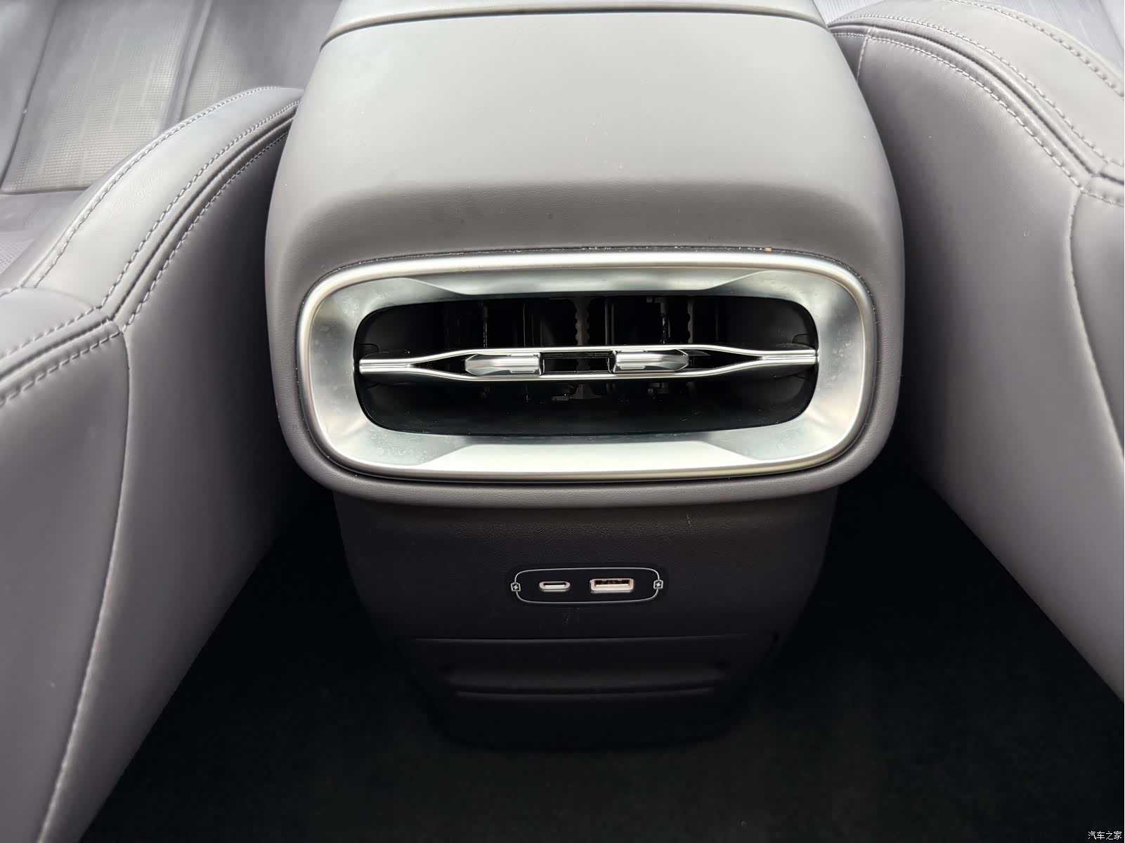 Leapmotor B01, 2025 10