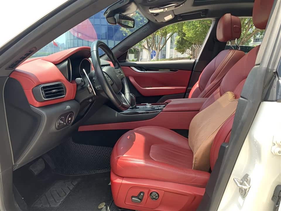 Maserati Levante Maserati Levante