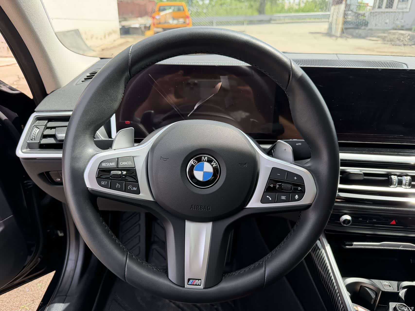 BMW 3 Series, 2024 13