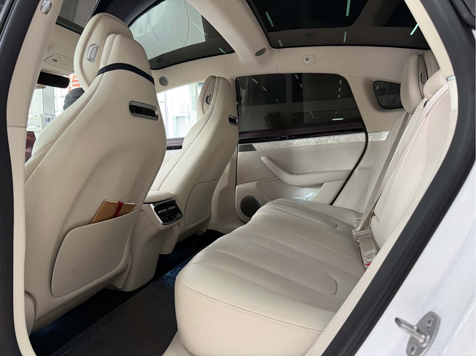 Luxeed S7, 2026 9