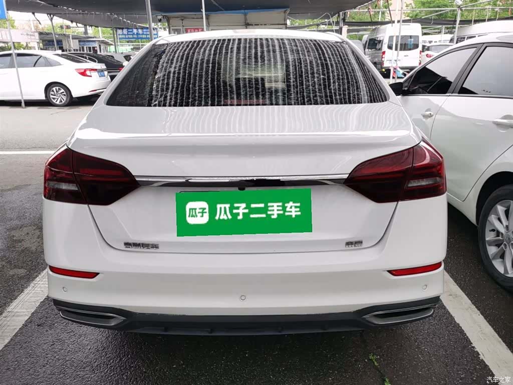 Geely Emgrand, 2021 6