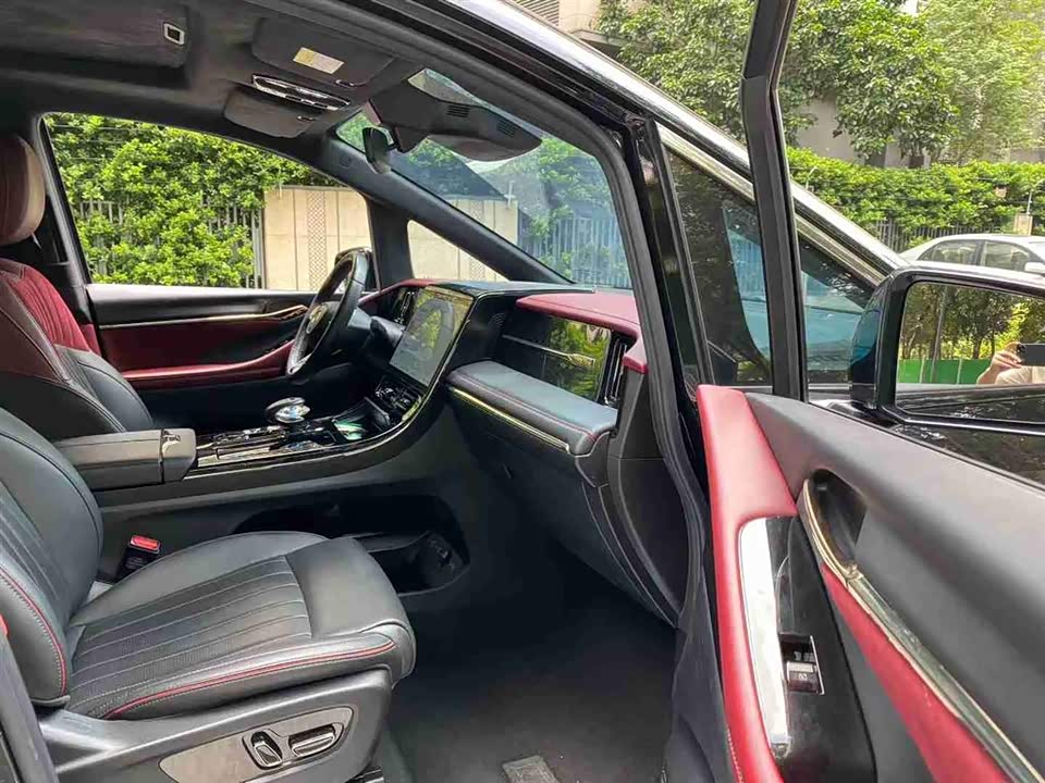 Trumpchi Trumpchi M8