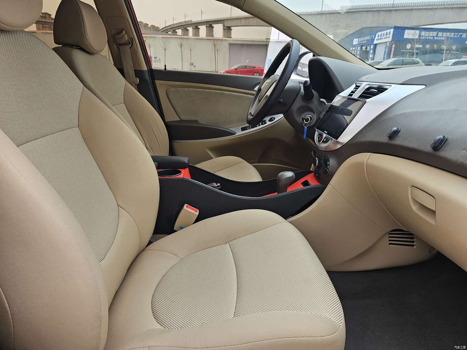 Hyundai GL, 2012 10