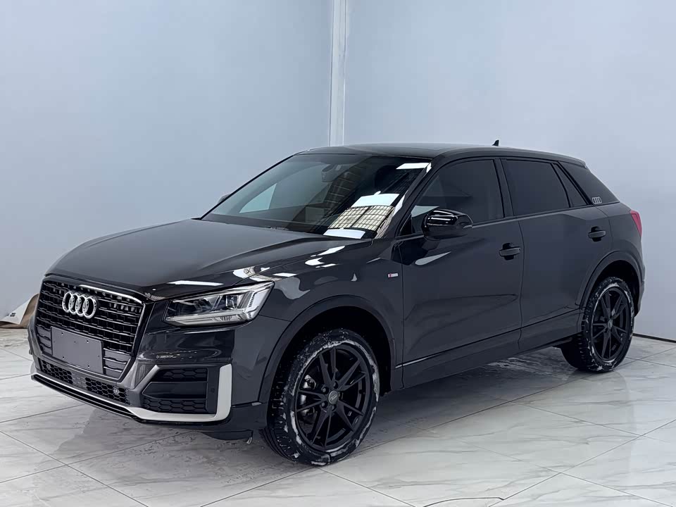 Audi Q2L