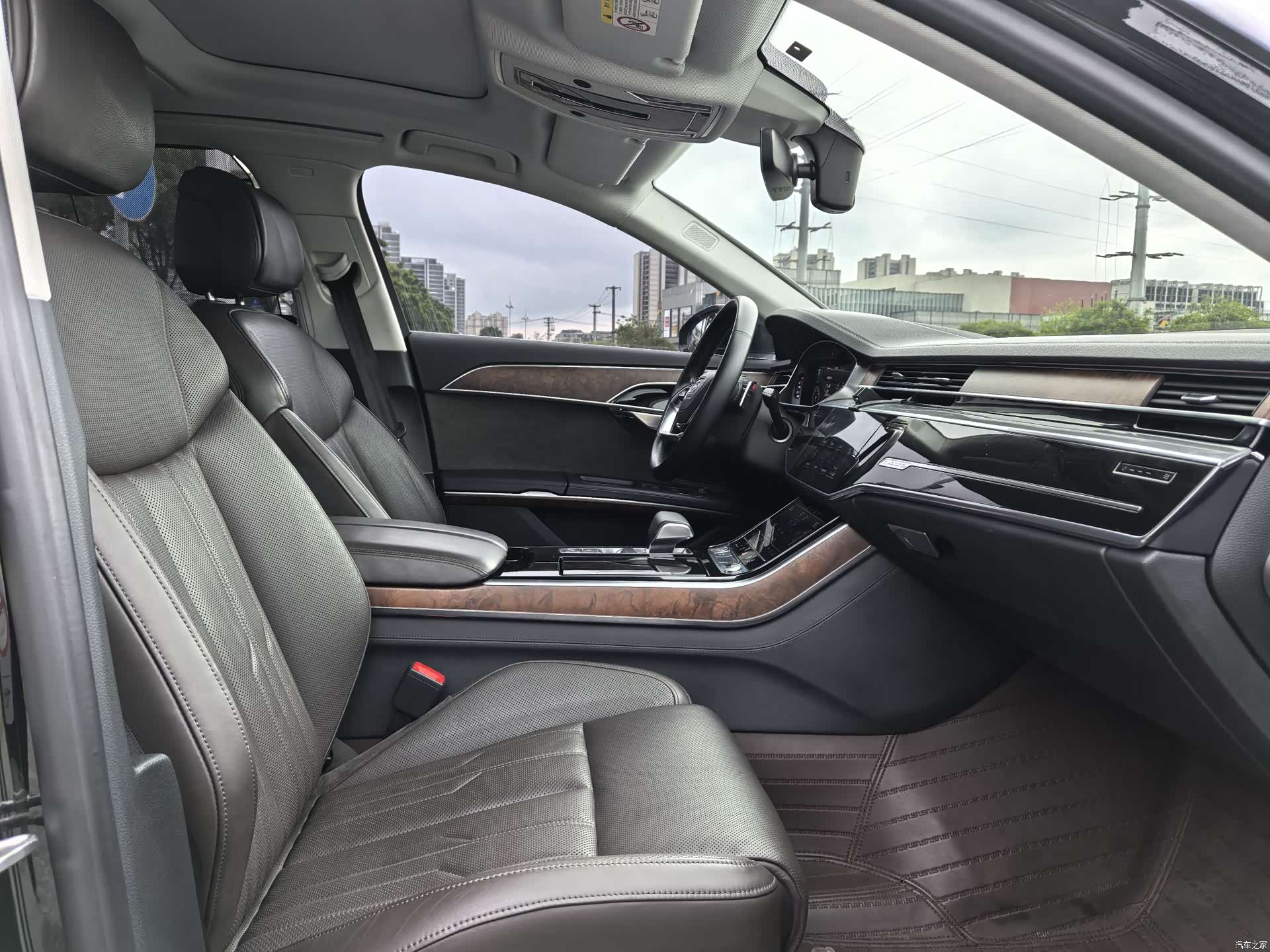 Audi A8L, 2020 11