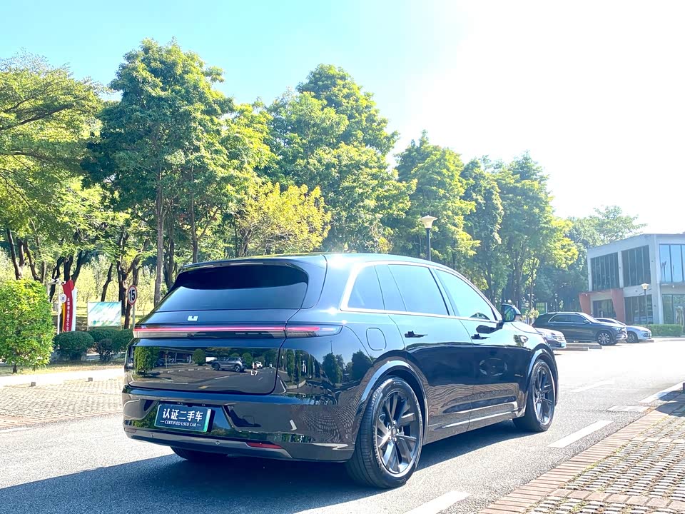 Li Auto Ideal L7