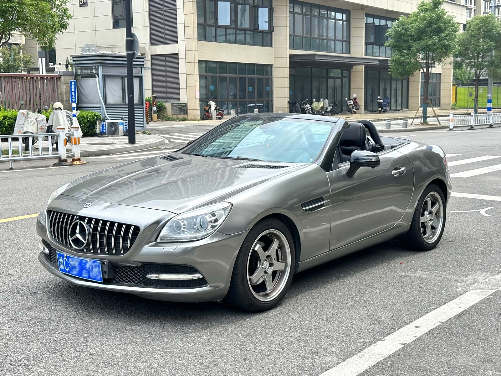 Mercedes-Benz SL, 2012 1