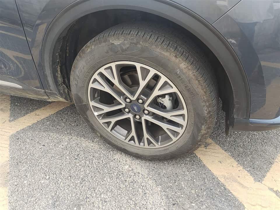 Ford Ruiji Ford Ruiji
