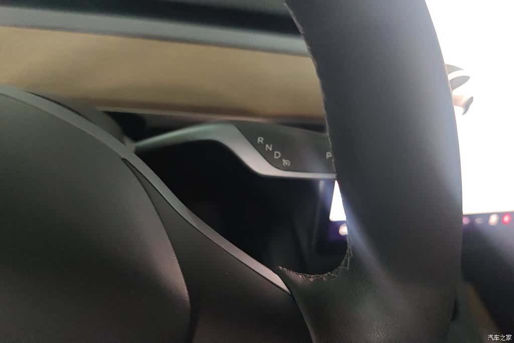 Tesla Model Y, 2021 16