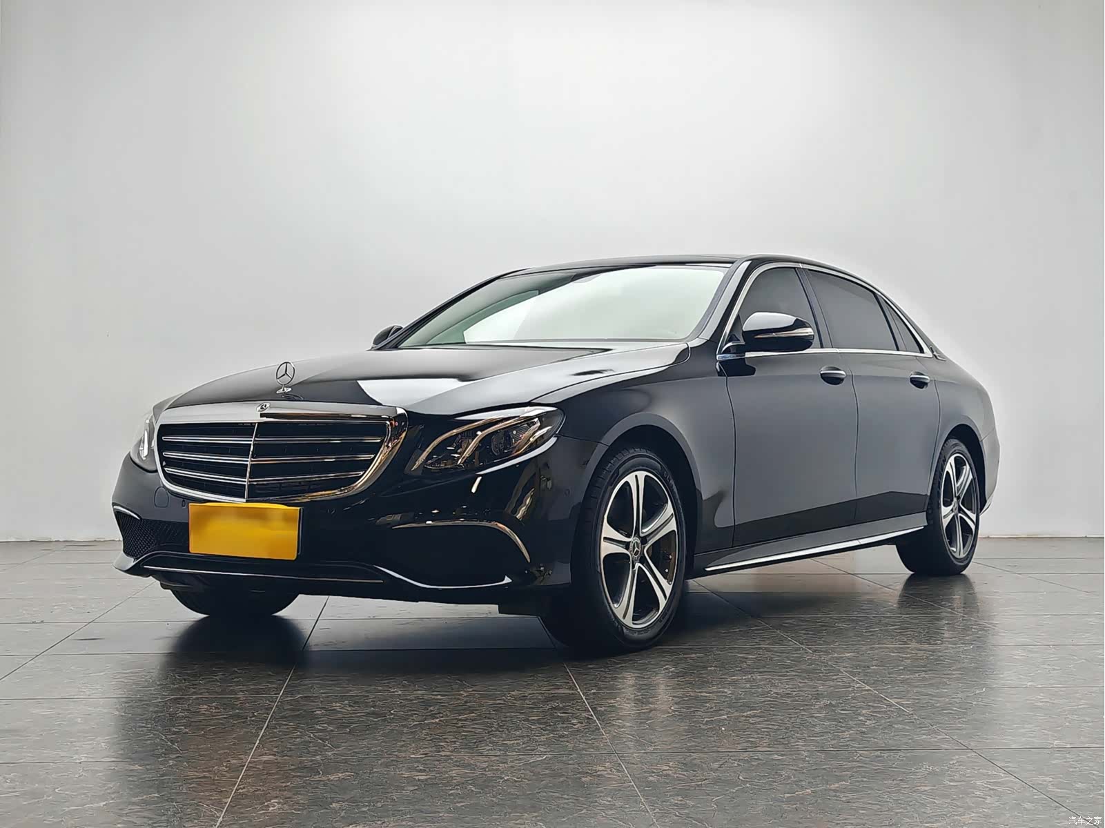Mercedes-Benz E-Class, 2020 1