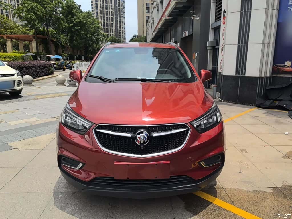 Buick Encore, 2018 3
