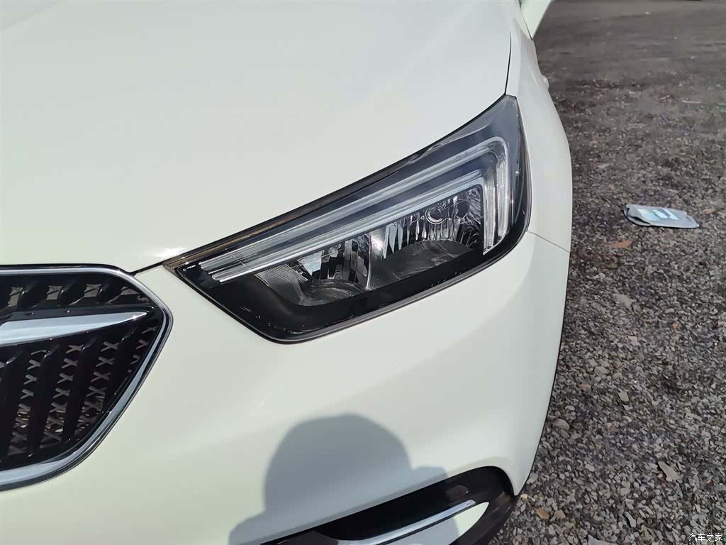 Buick Encore, 2018 3