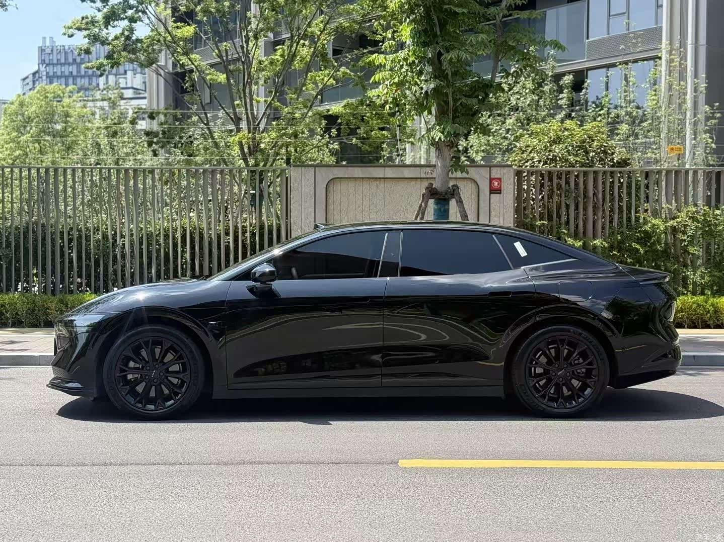 Zeekr 007, 2024 3