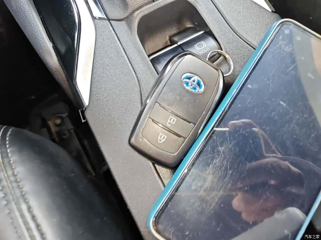 Toyota Frontlander, 2024 17
