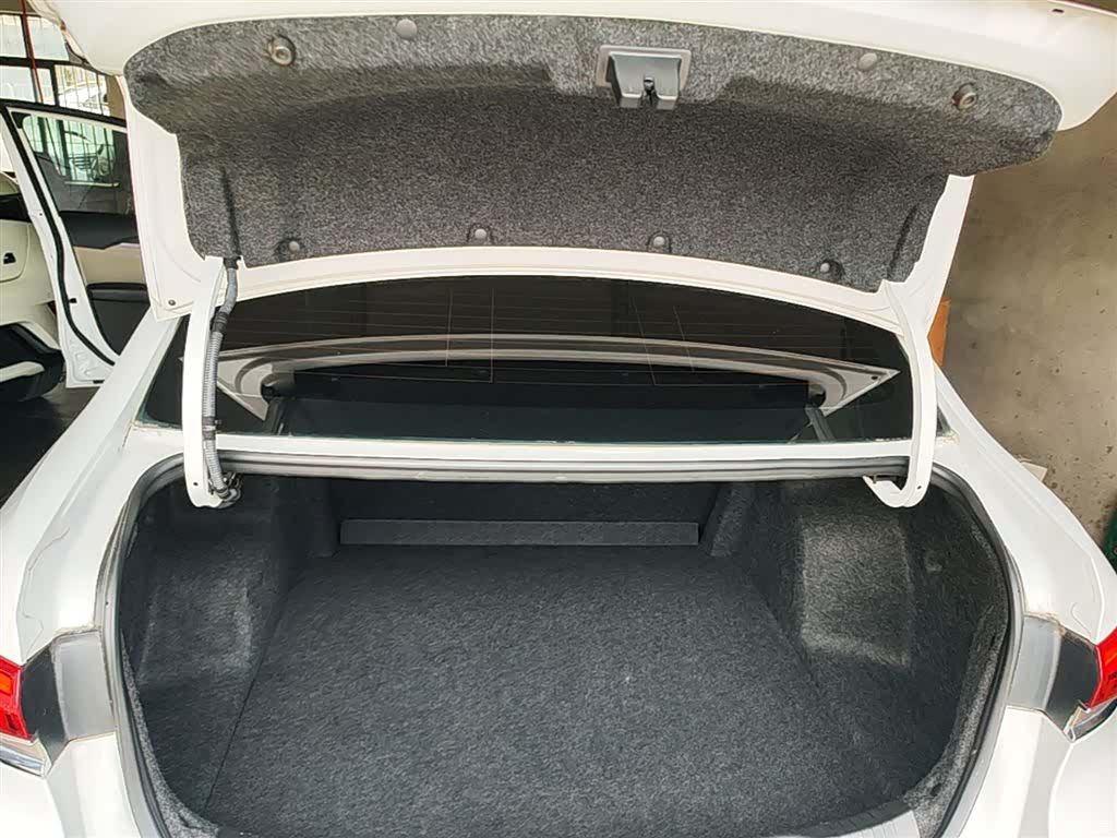 Buick V, 2019 19
