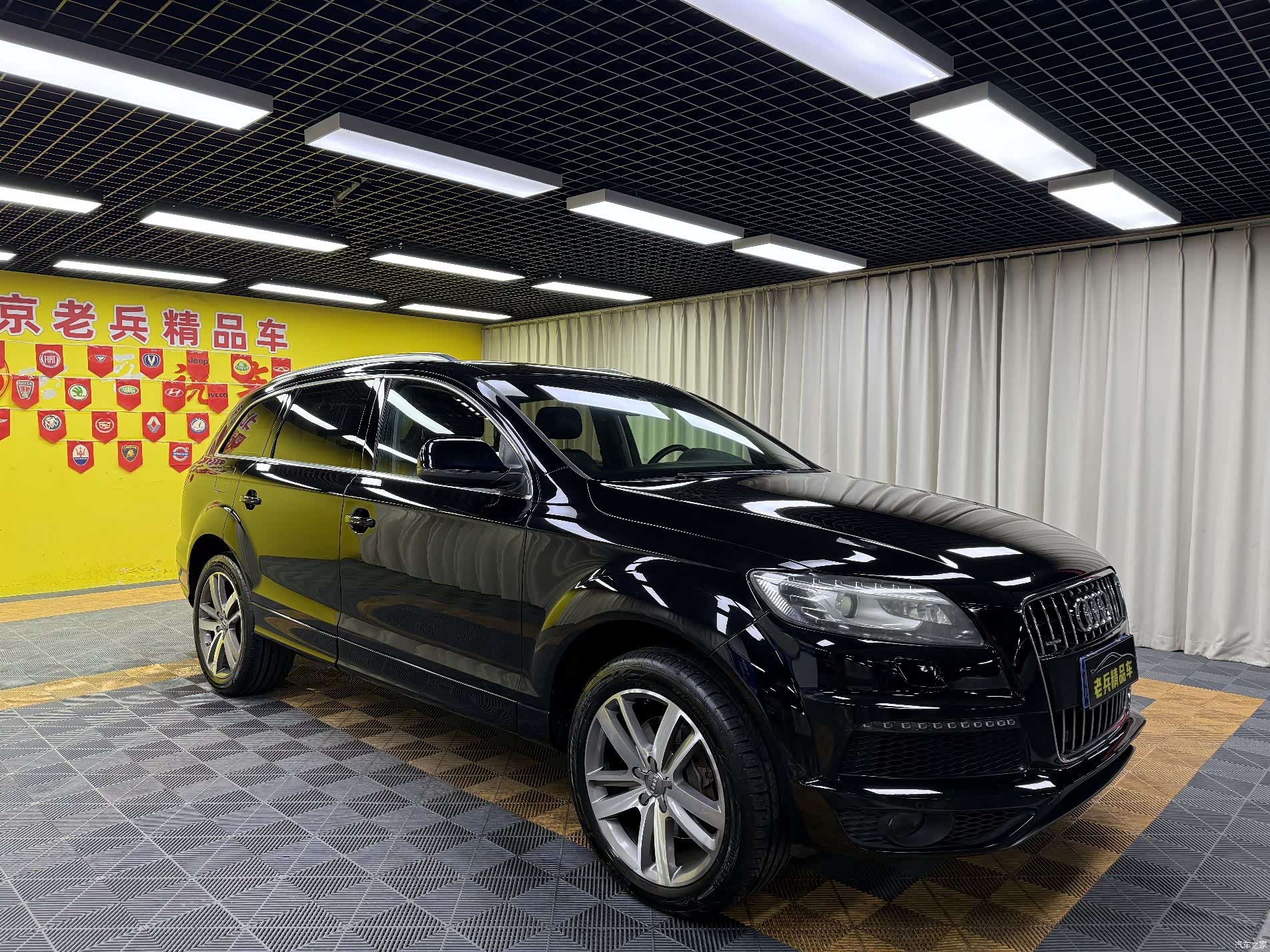 Audi Q7, 2014 3