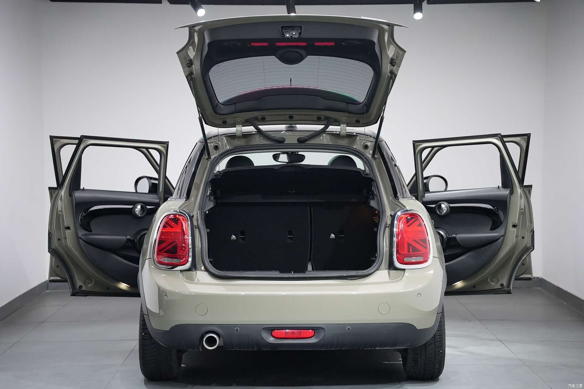 Mini Cooper, 2019 4