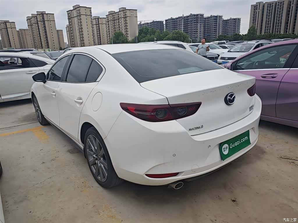 Mazda Mazda3, 2023 все фото