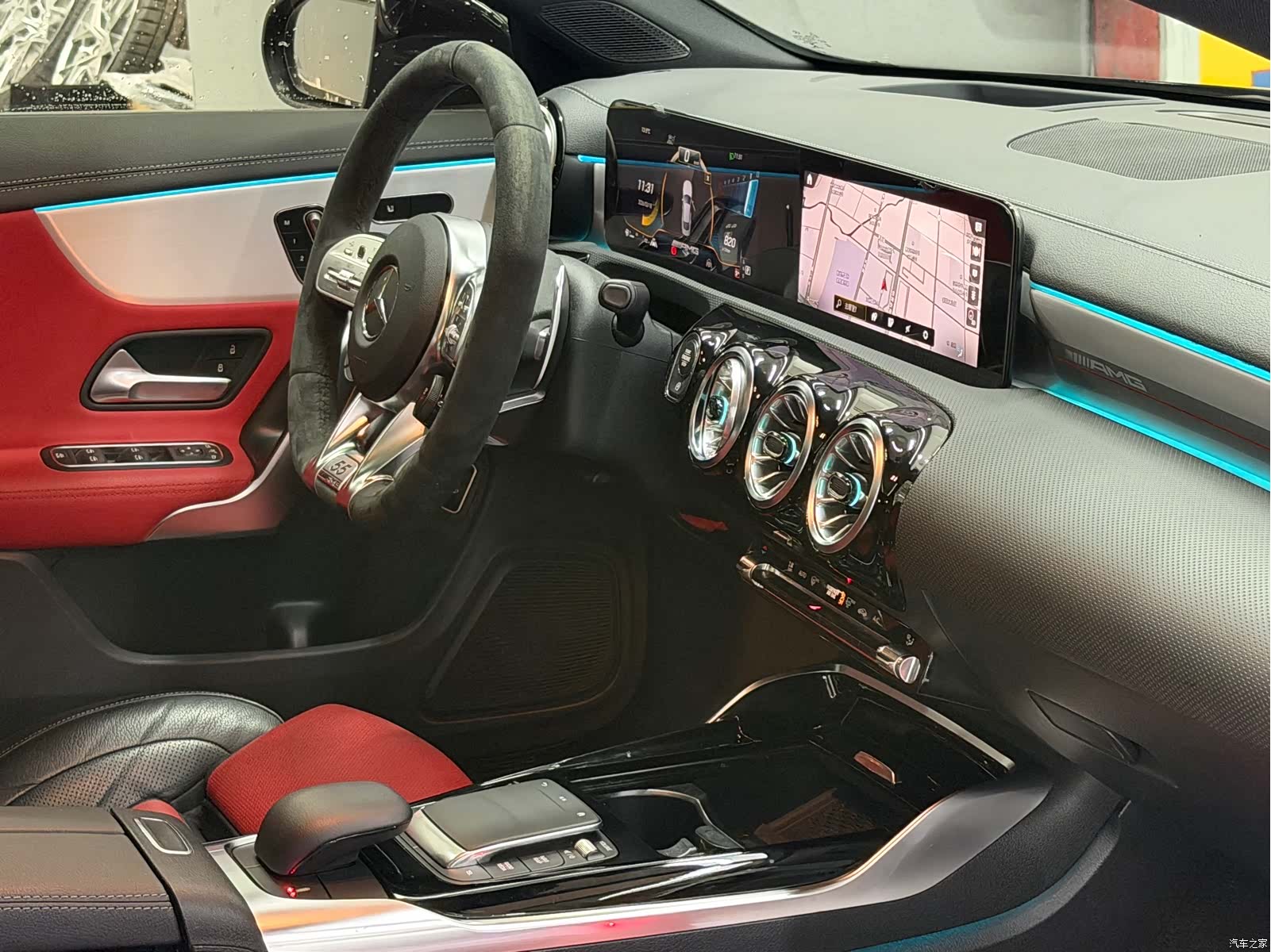 Mercedes-Benz CLA, 2023 18