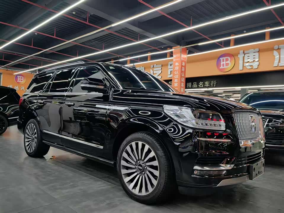 Lincoln Navigator