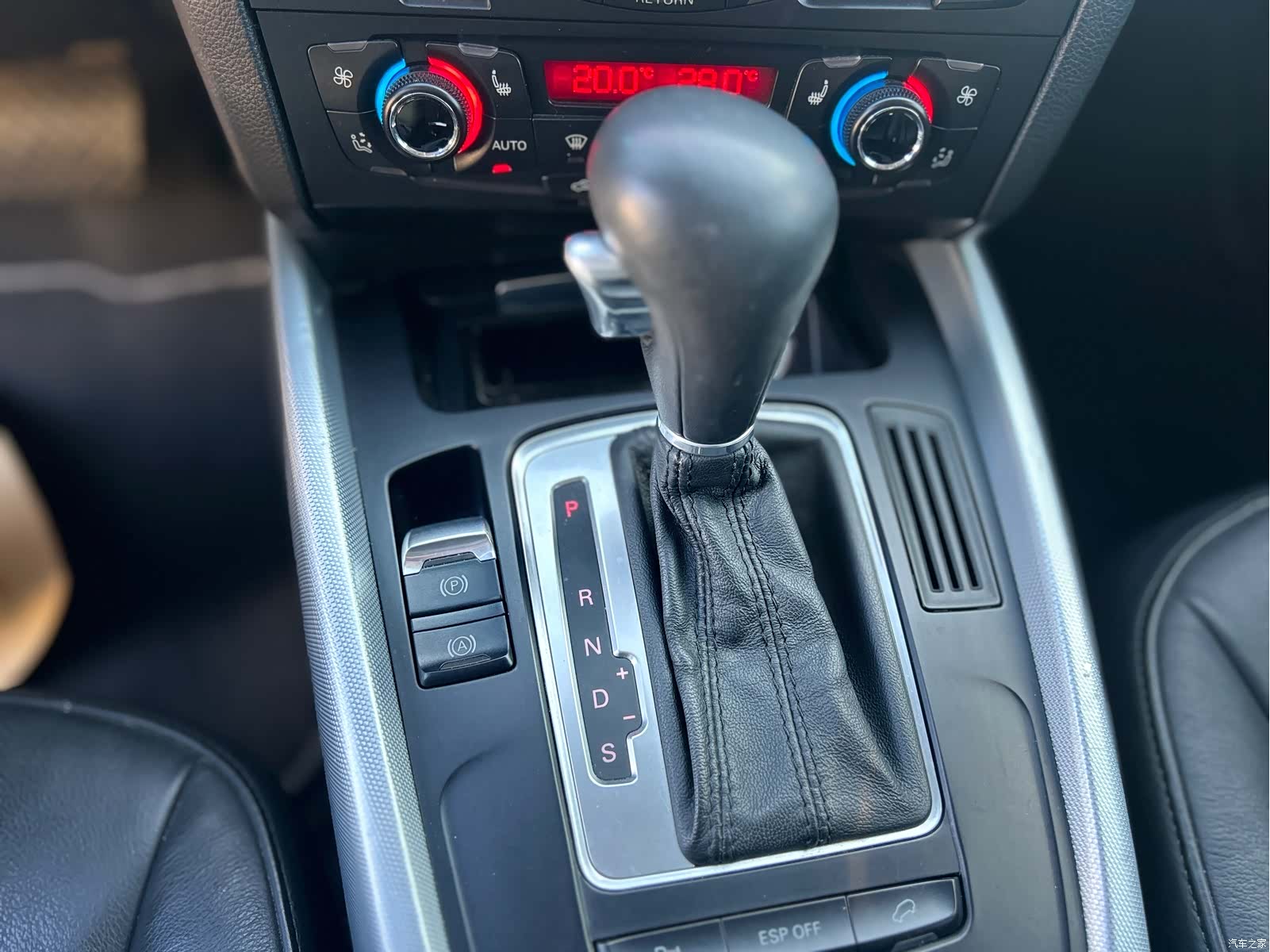 Audi Q5, 2010 28
