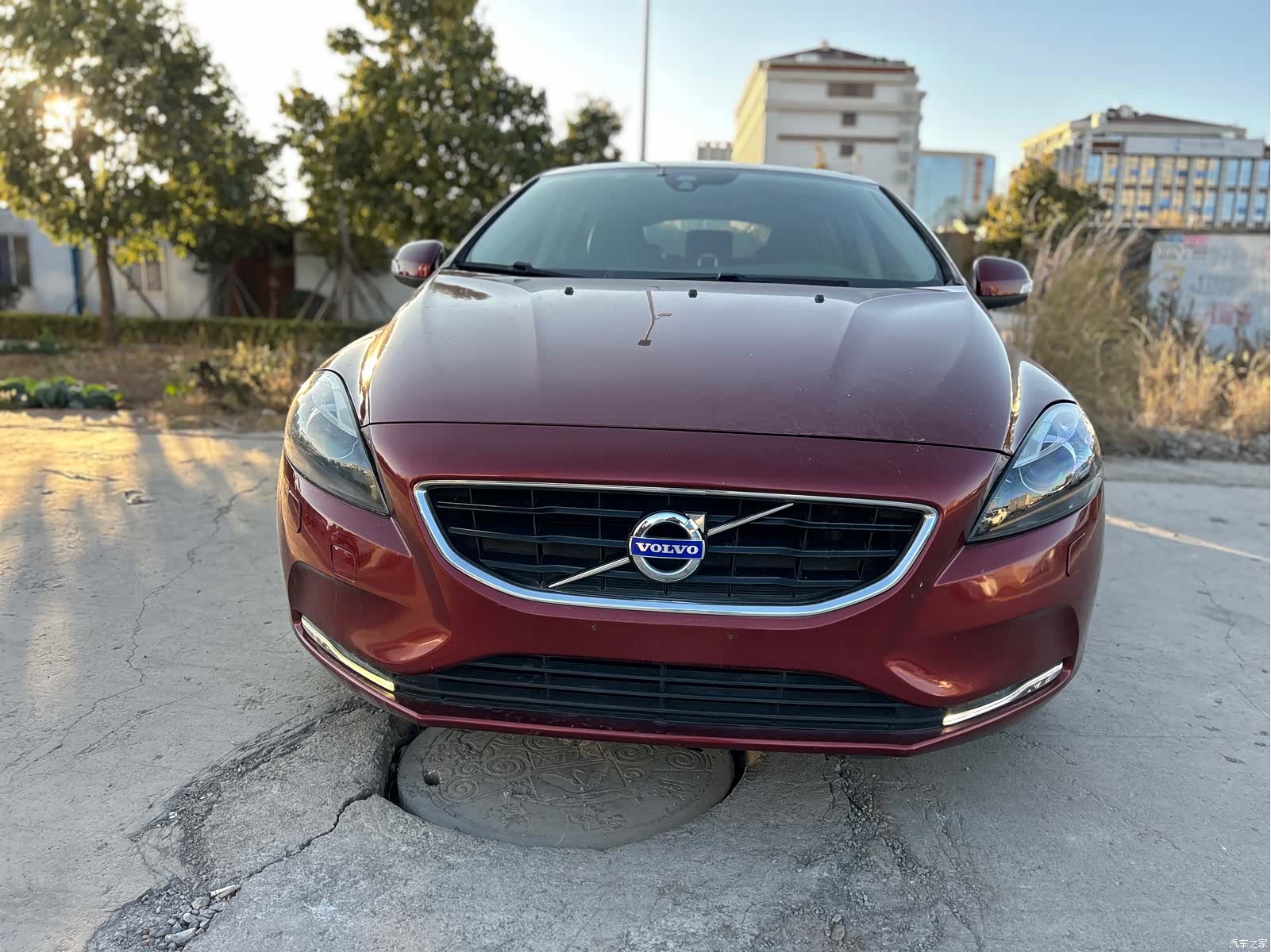 Volvo V40, 2015 3