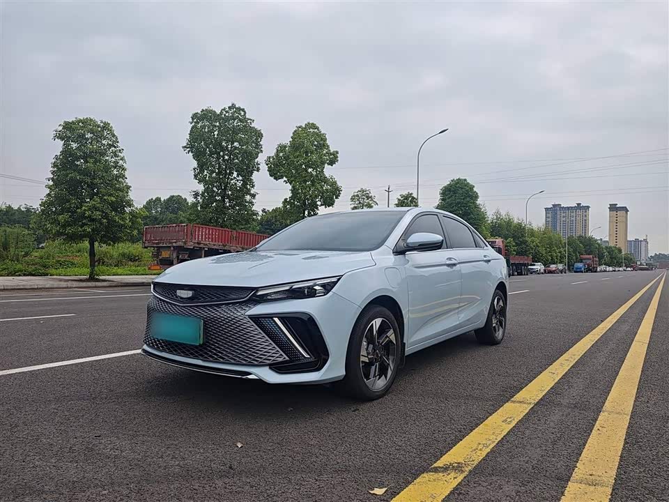 Geely Emgrand L HiP Geely Emgrand L HiP