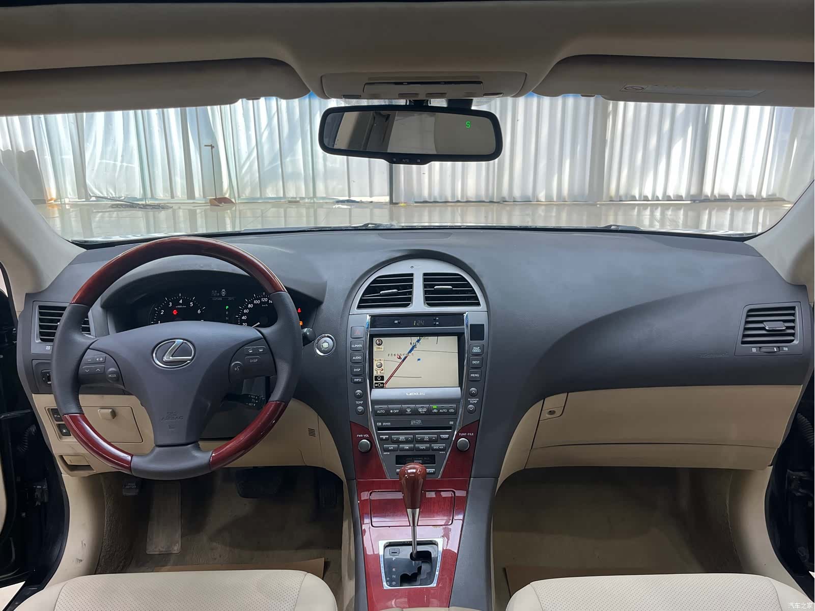 Lexus ES, 2009 12