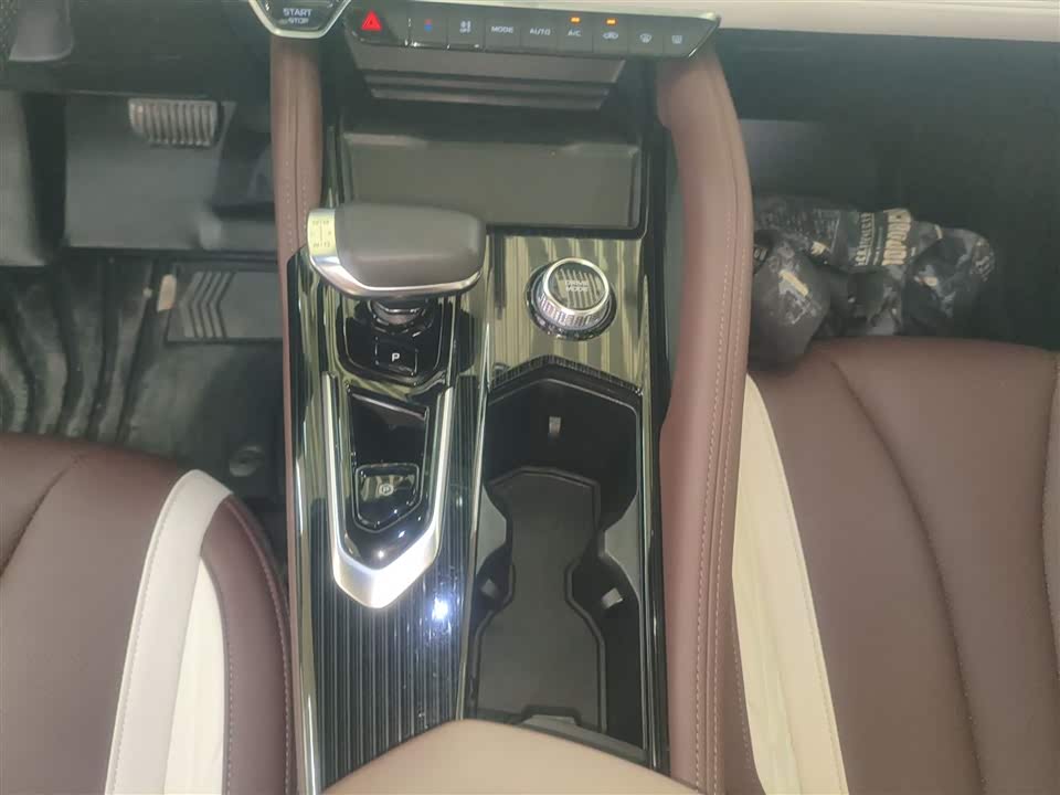Geely Monjaro