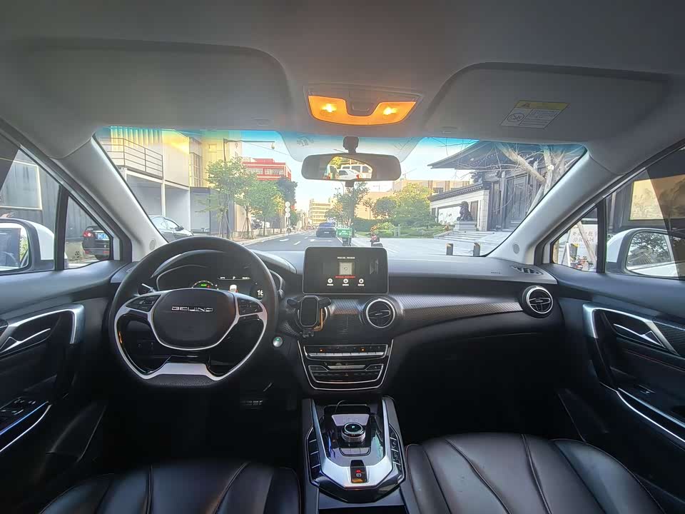 BAIC Beijing EU5