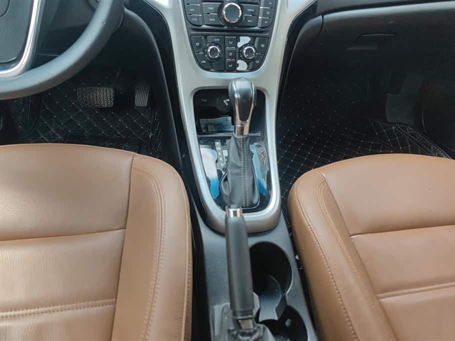 Buick Yinglang