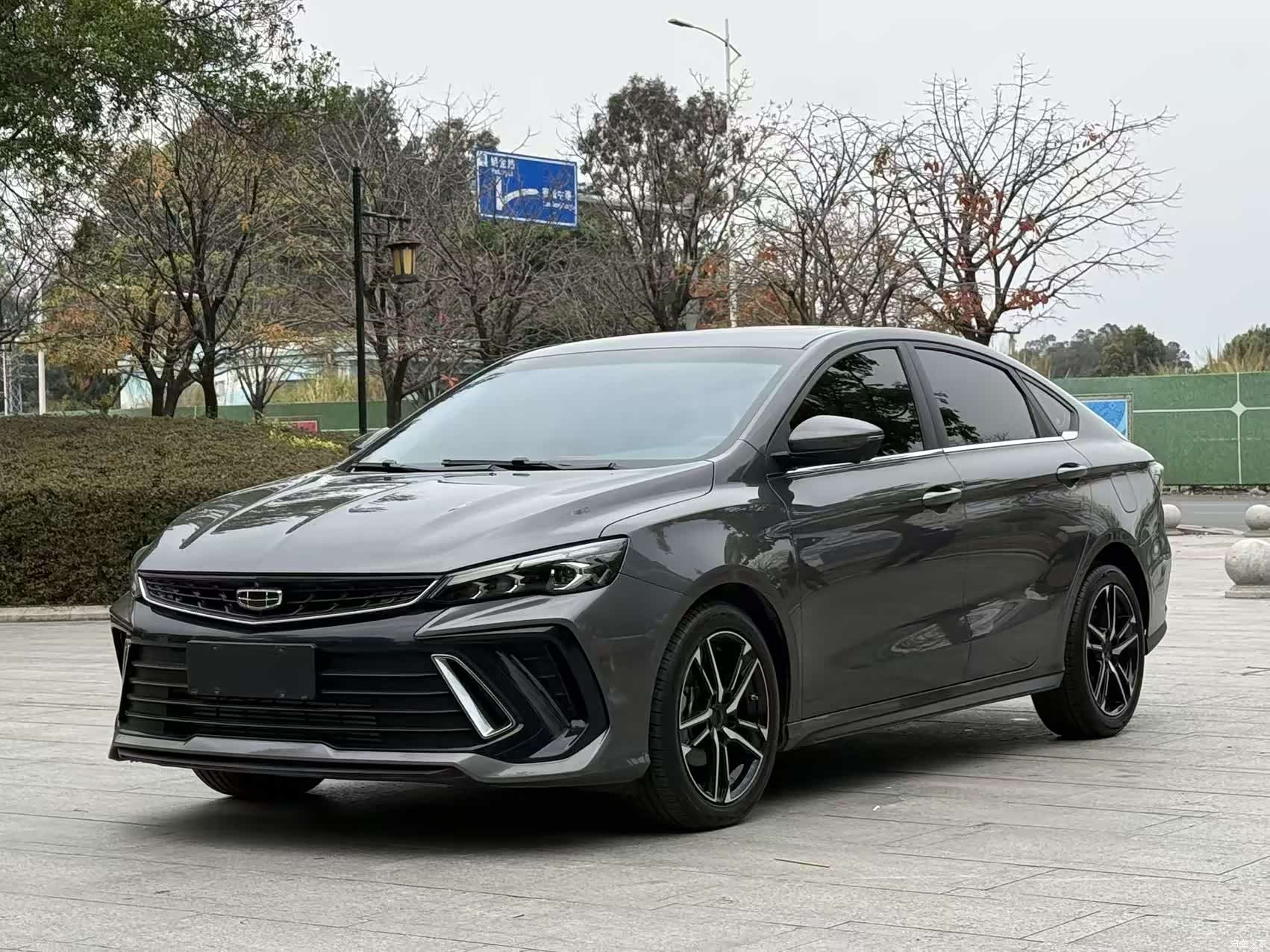 Geely Binray, 2023 1