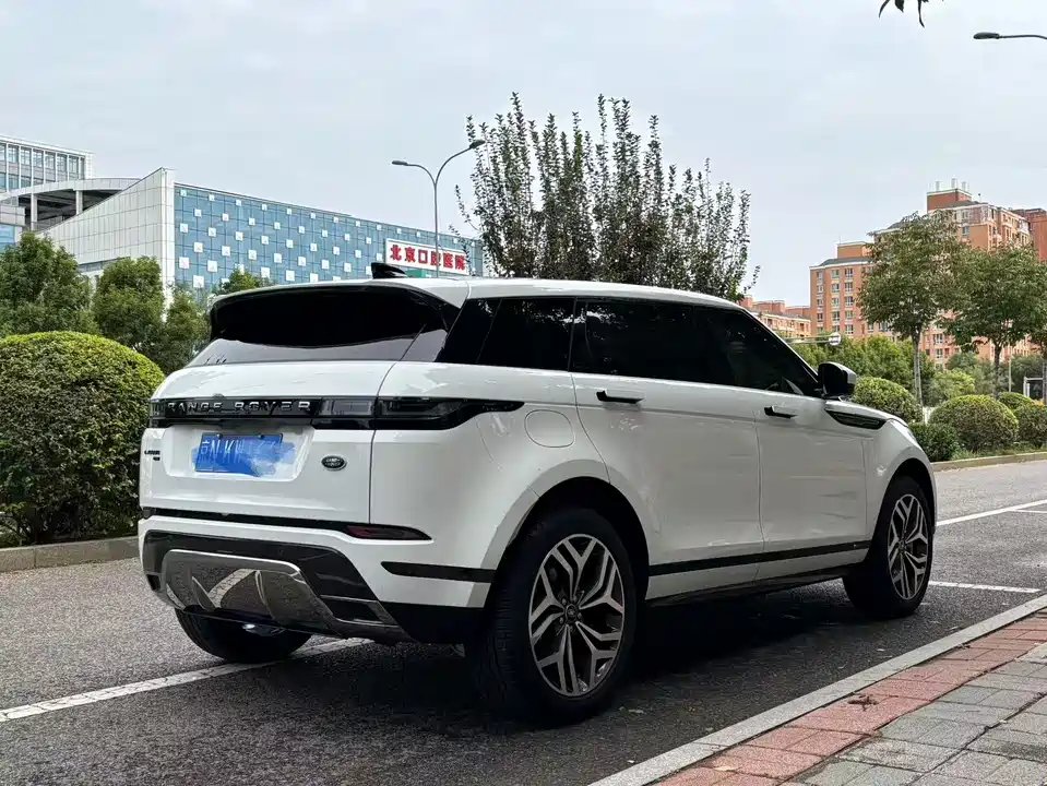 Land Rover Range Rover Aurora