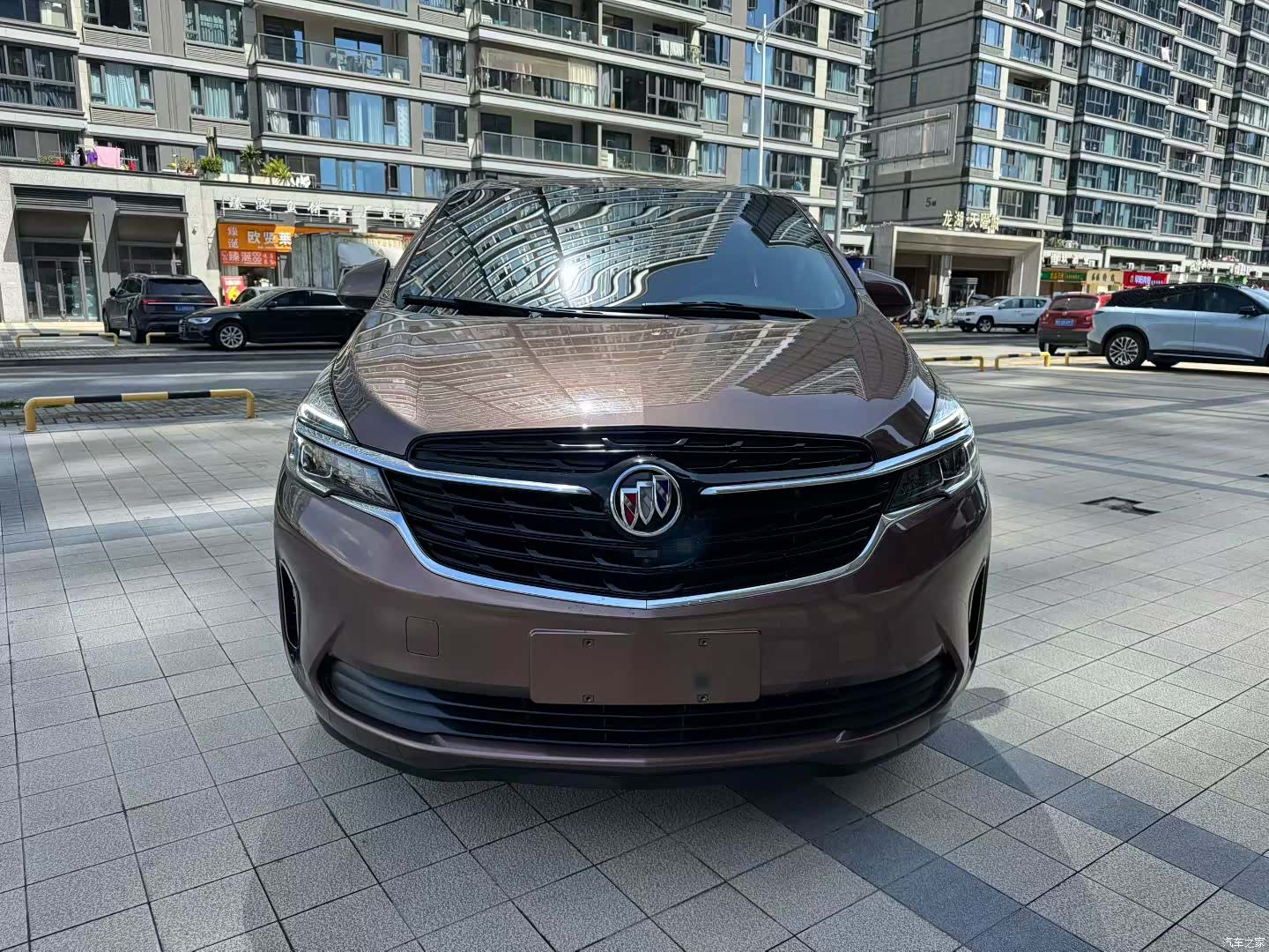Buick GL8, 2022 1