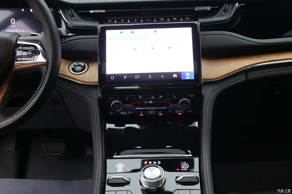 Jeep Grand Cherokee, 2023 19