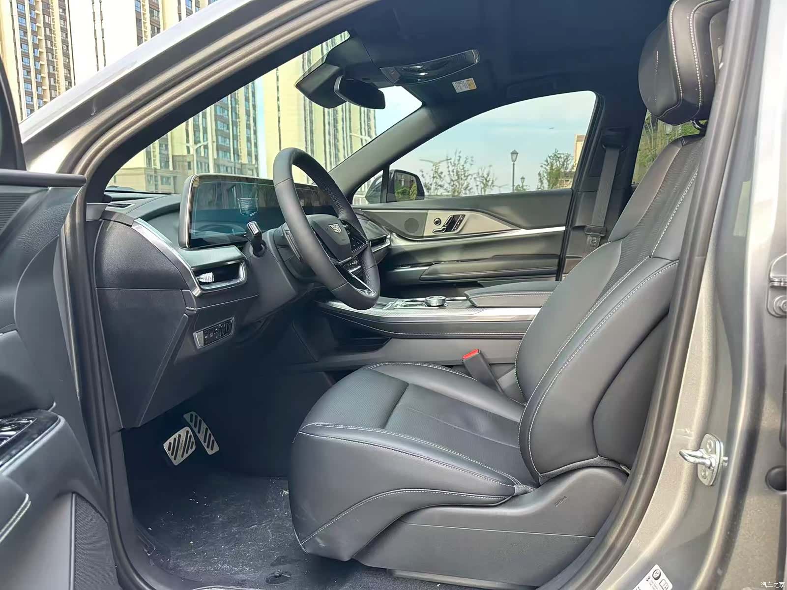 Cadillac XT5, 2026 4