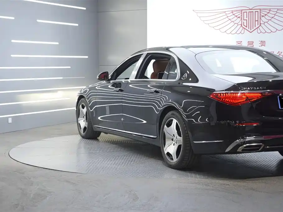 Mercedes-Benz Maybach S-class