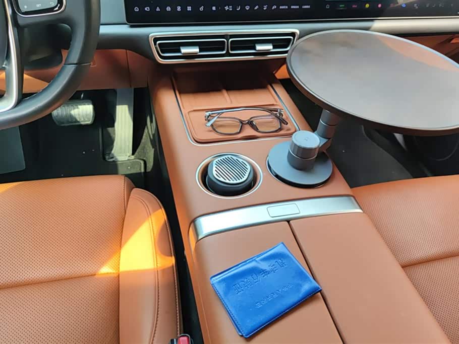 Li Auto Ideal L6