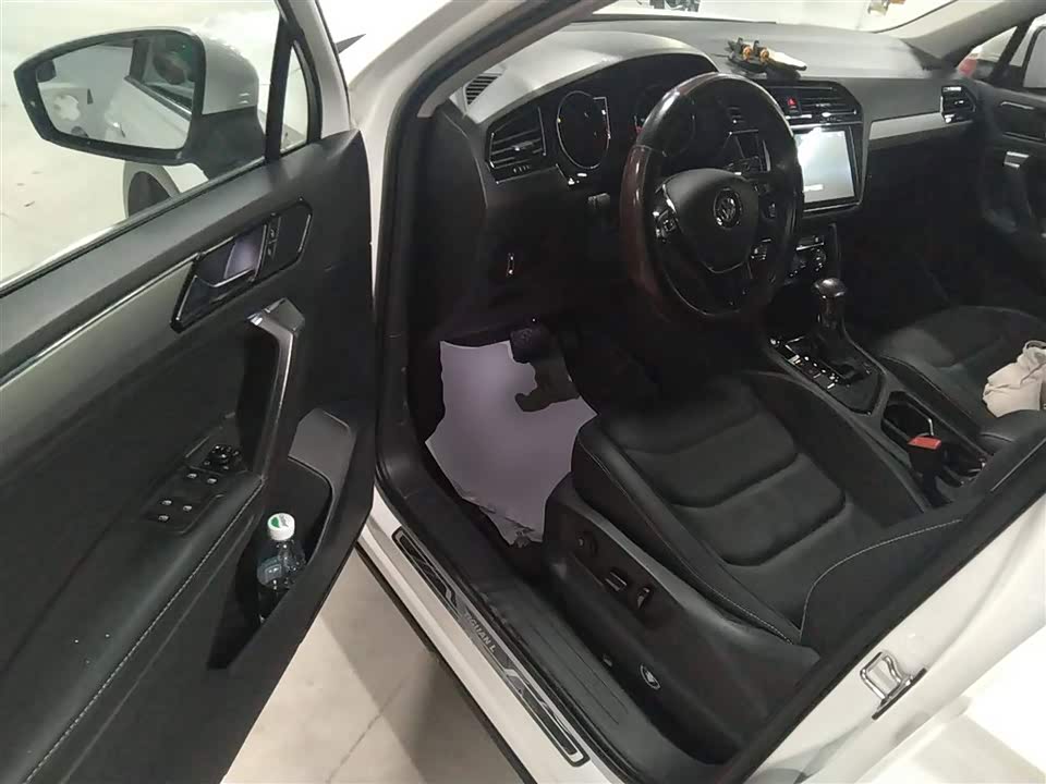 Volkswagen Tiguan L Volkswagen Tiguan L