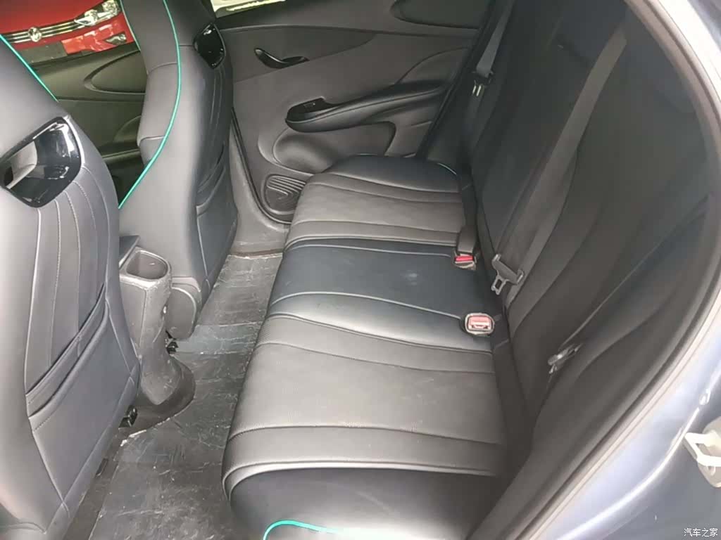 BYD Dolphin, 2023 17
