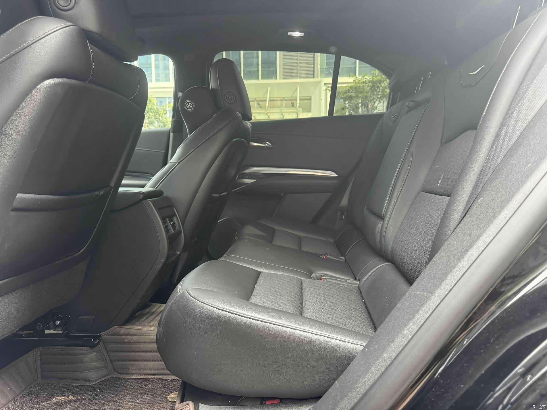 Cadillac XT4, 2022 11
