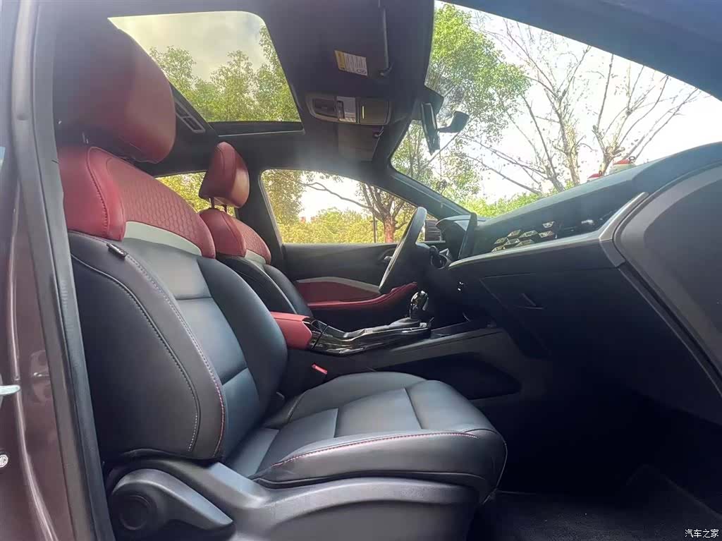 MG MG5, 2022 14