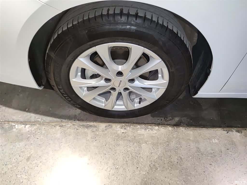 Roewe i5, 2025 23