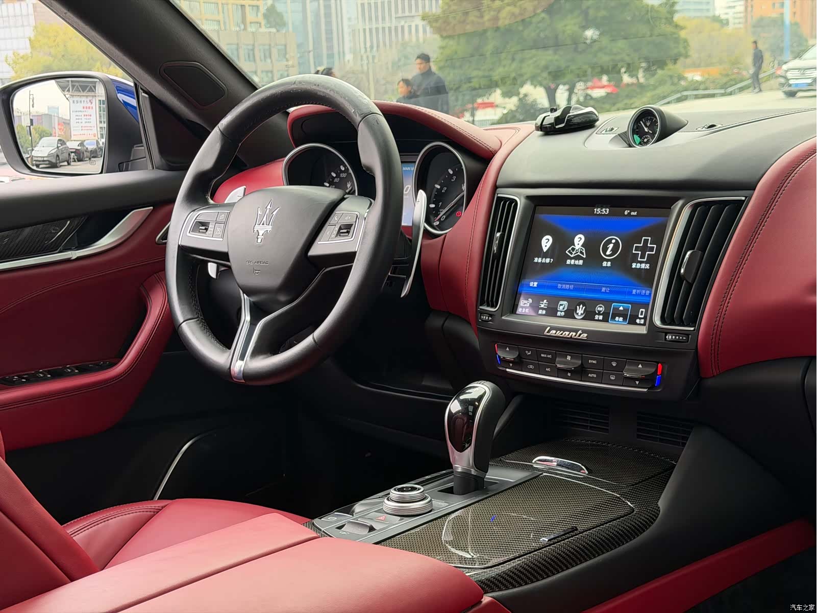 Maserati Levante, 2017 6