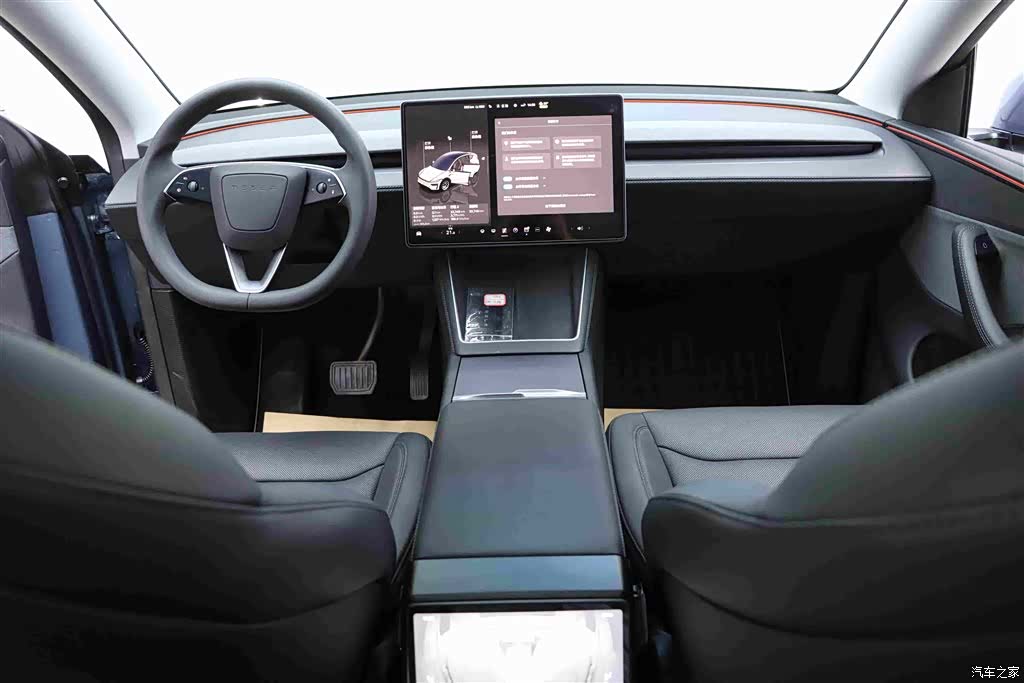 Tesla Model Y, 2025 23