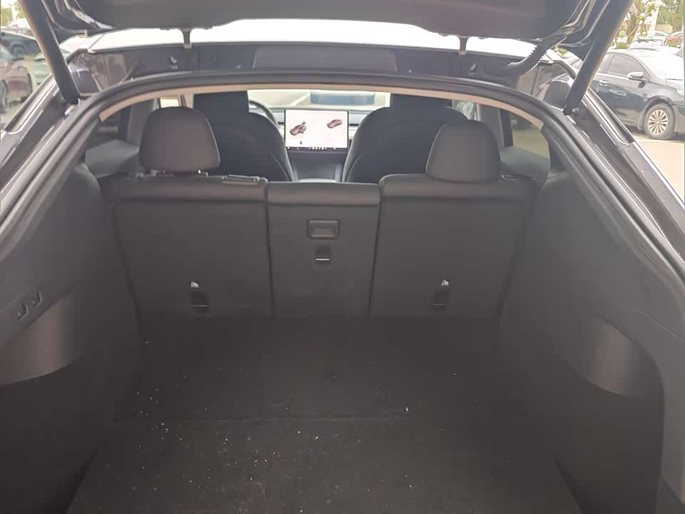 Tesla Model Y Tesla Model Y