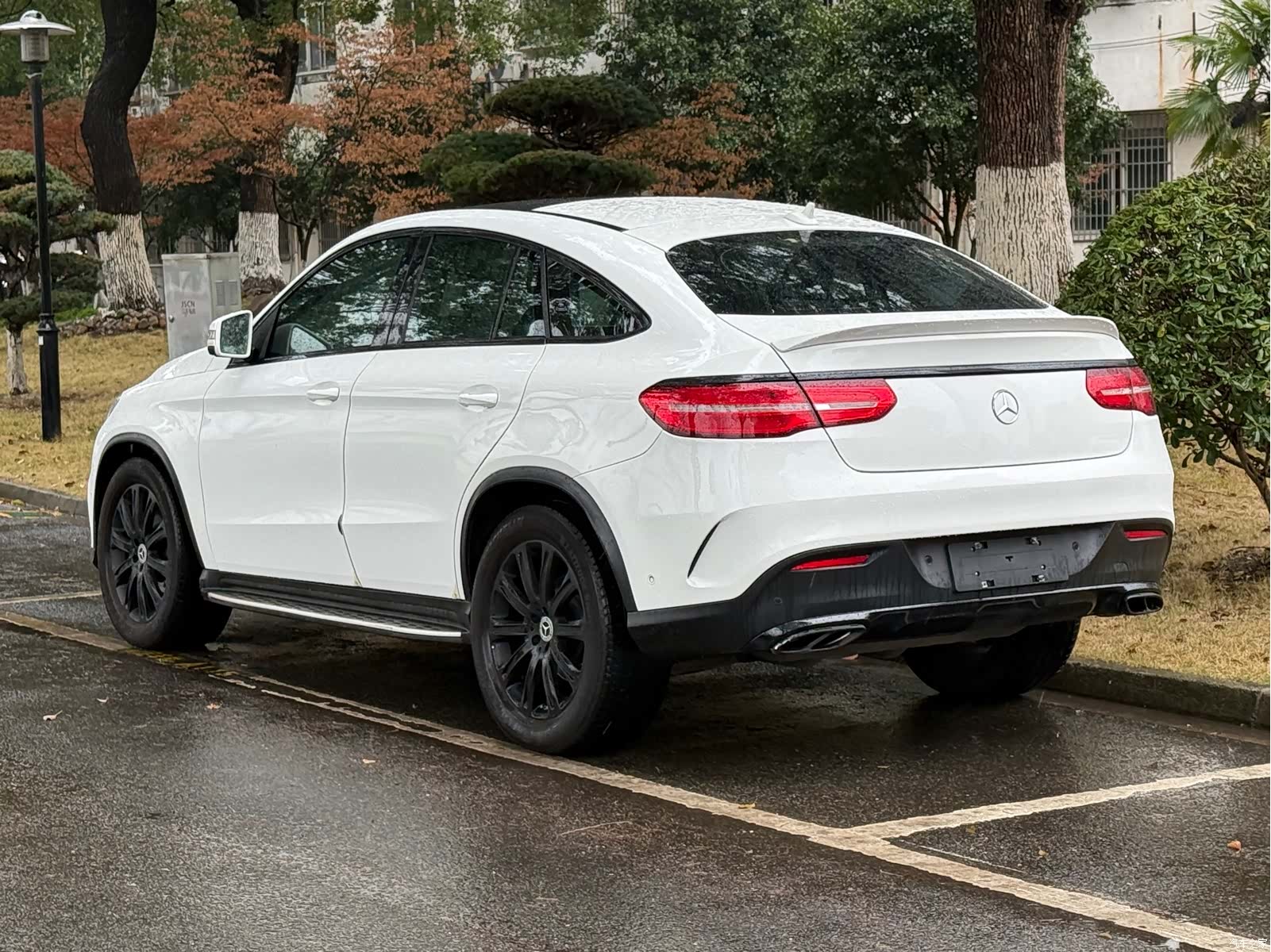 Mercedes-Benz GLE, 2016 4