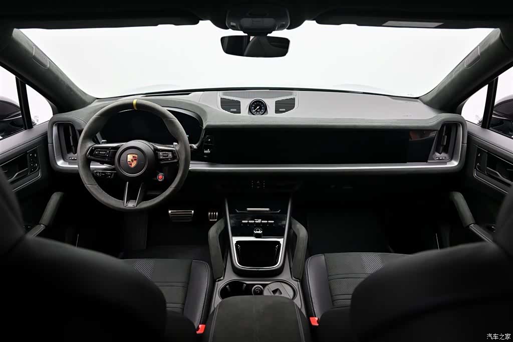 Porsche Cayenne, 2025 7