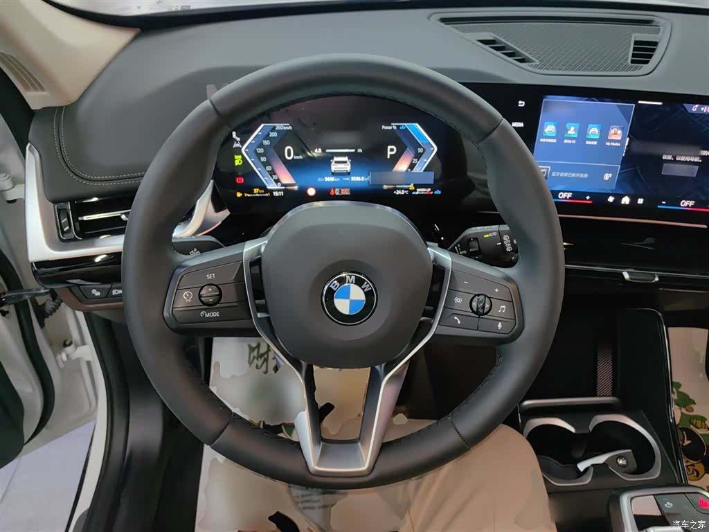 BMW X1, 2024 11