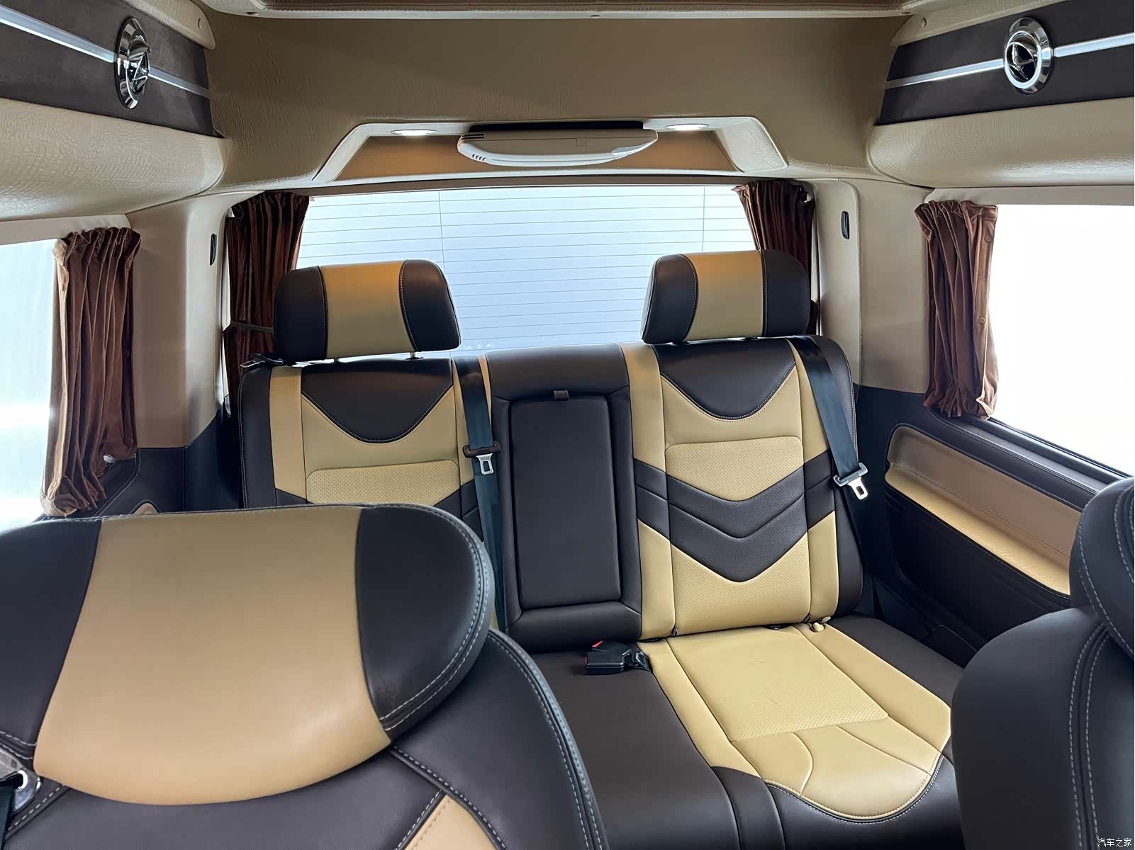 Volkswagen 7, 2019 13